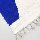 Moroccan Berber Beni Ouarain rug with blue patterns, 2.40x1.60m