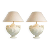 Paire de lampes de table avec finition aspect antique et laiton brossé.