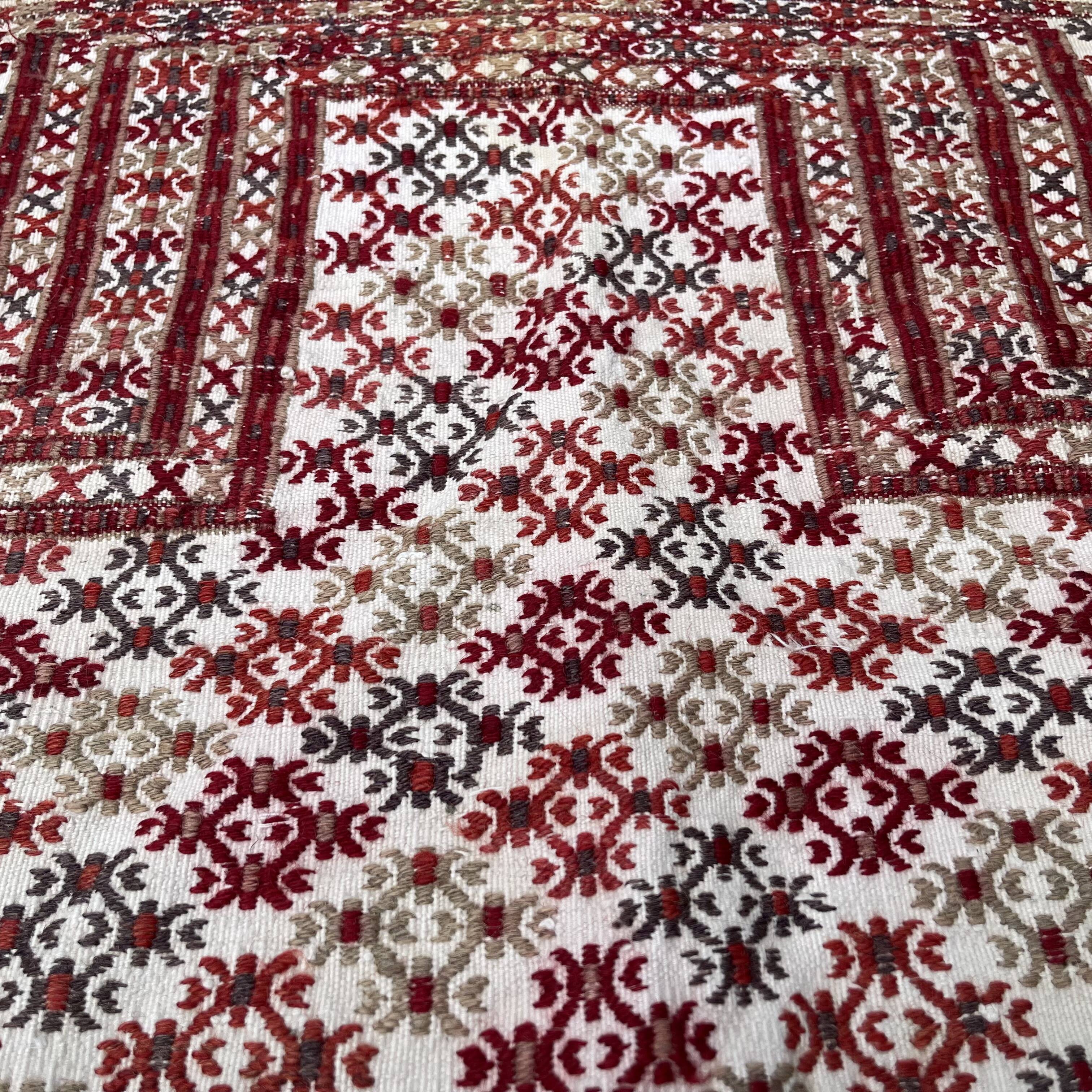 Vintage turkish cicim  rug, 105 x 70 cm