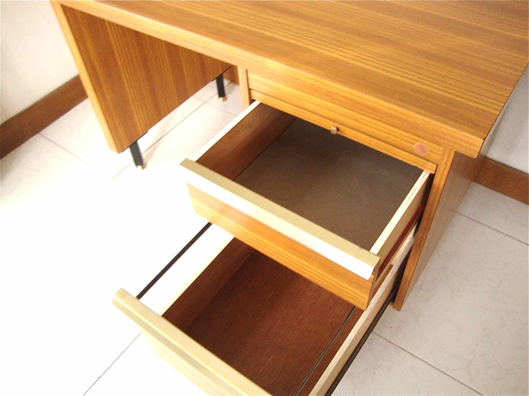 Bureau vintage années 60