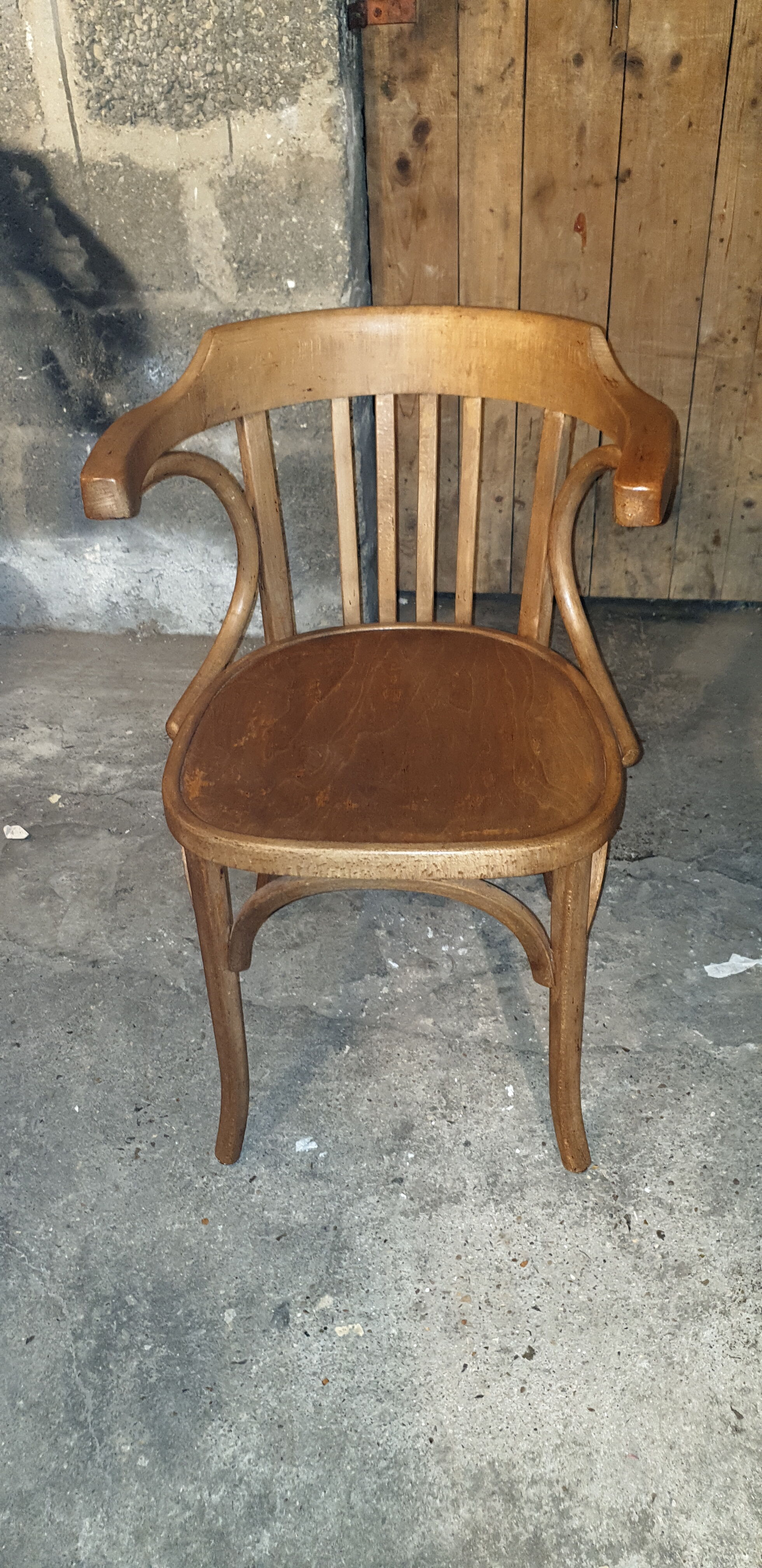 Curved wood office chair