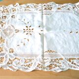 Vintage table runner lace tablecloth and openwork cotton embroidered 105x45 cm