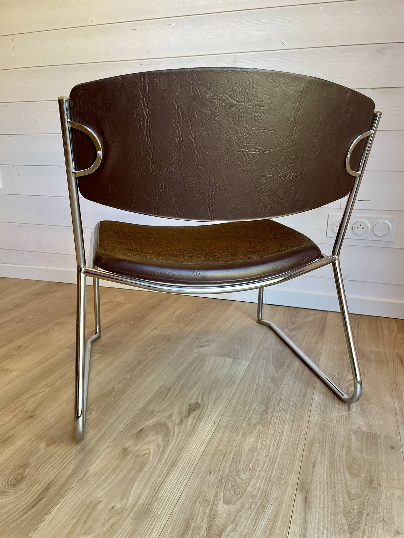 6 chrome sled armchairs Soudexvinyl brown vintage Skaï 70s