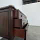 Commode de style Louis XVI en acajou