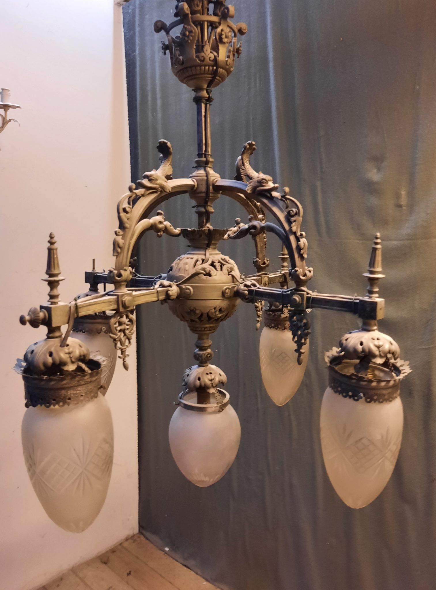 Chandelier 1900 metal and glass