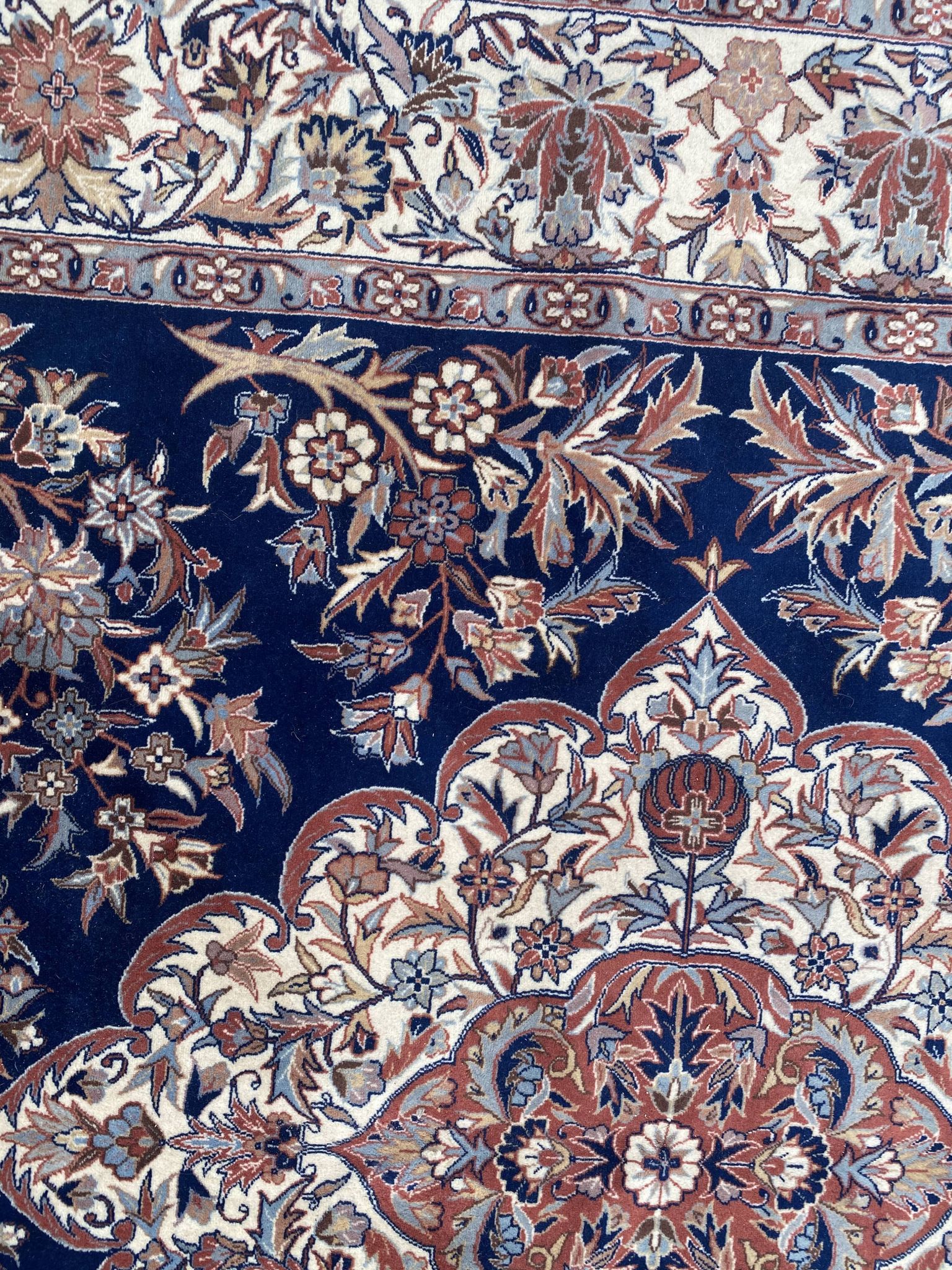 Nice big vintage carpet Sino Persian fine handmade 185x285 cm