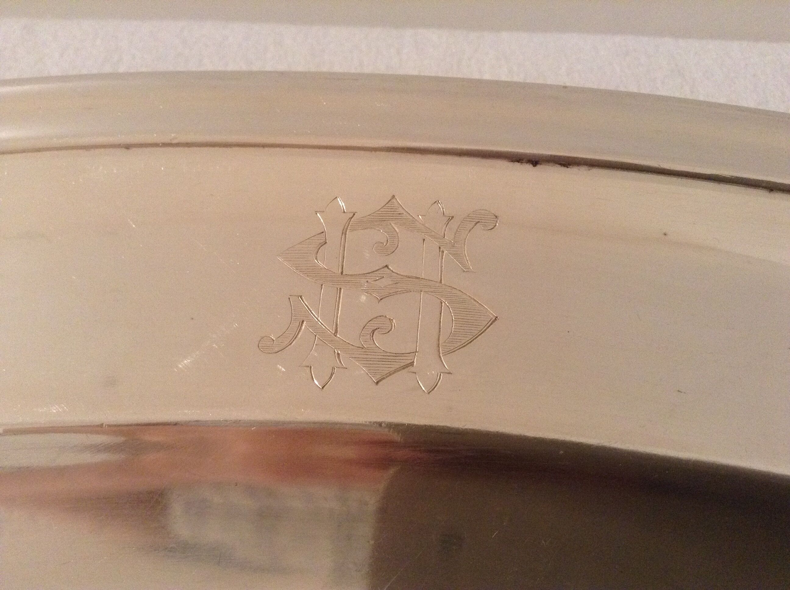 Flat oval christofle