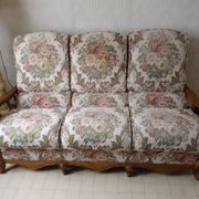 Non-convertible sofa