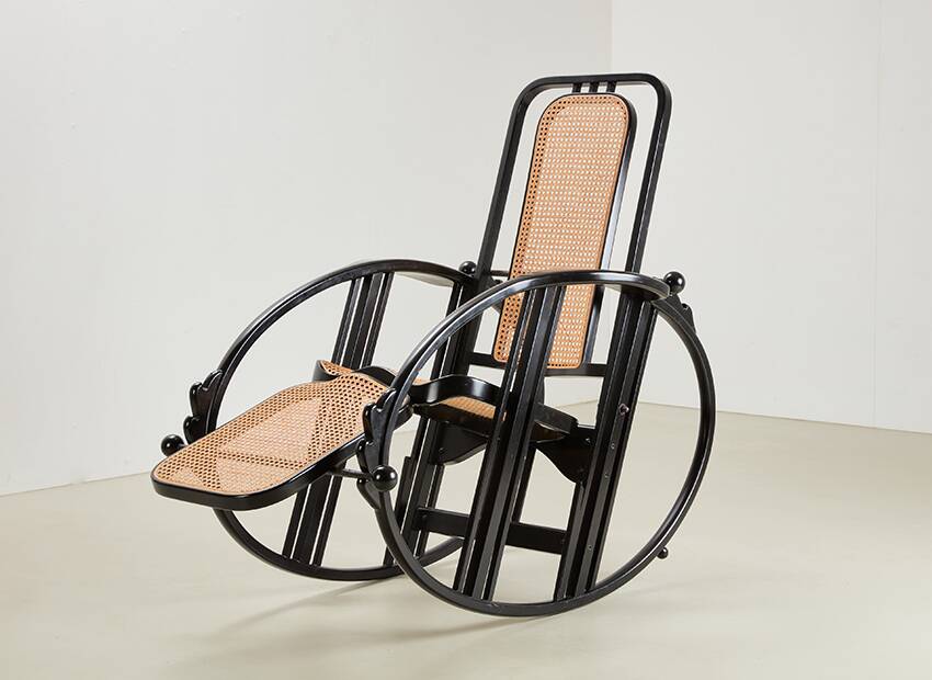 Fauteuil à bascule « Egg » de Max Fabiani, modèle 267 pour Witmann (Attrib.), années 1920/1980