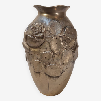 Art pewter vase with floral decoration signed L. Houzeaux - Art Déco