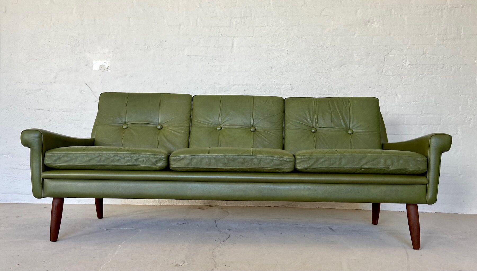 Vintage Danish mid-century Svend Skipper 3 person sofa in olive green leather 1965