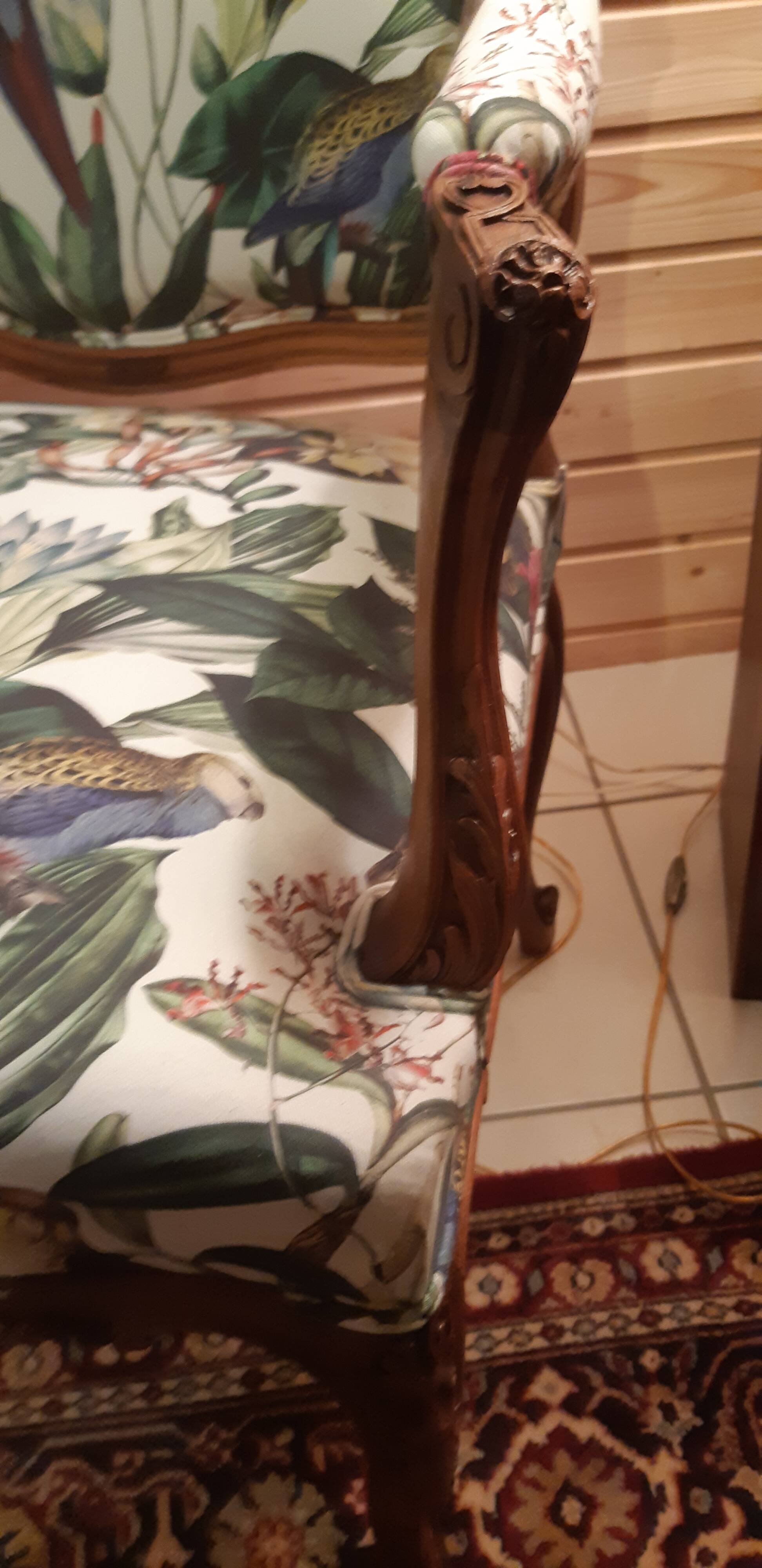 pair of Louis XV style armchairs à la reine