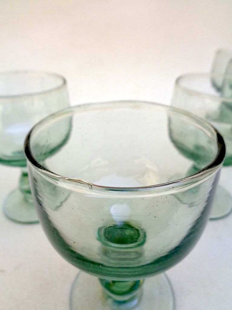 Set of 8 vintage water green glasses