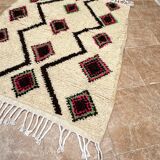 Petit tapis marocain Azilal, authentique tapis berbère vintage marocain