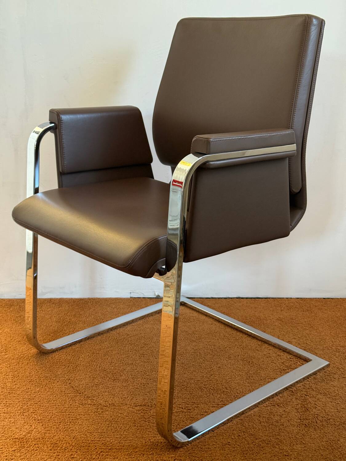 Interstuhl 550A conference chair