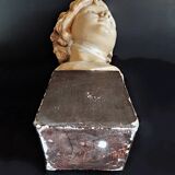 Buste jeune fille art déco