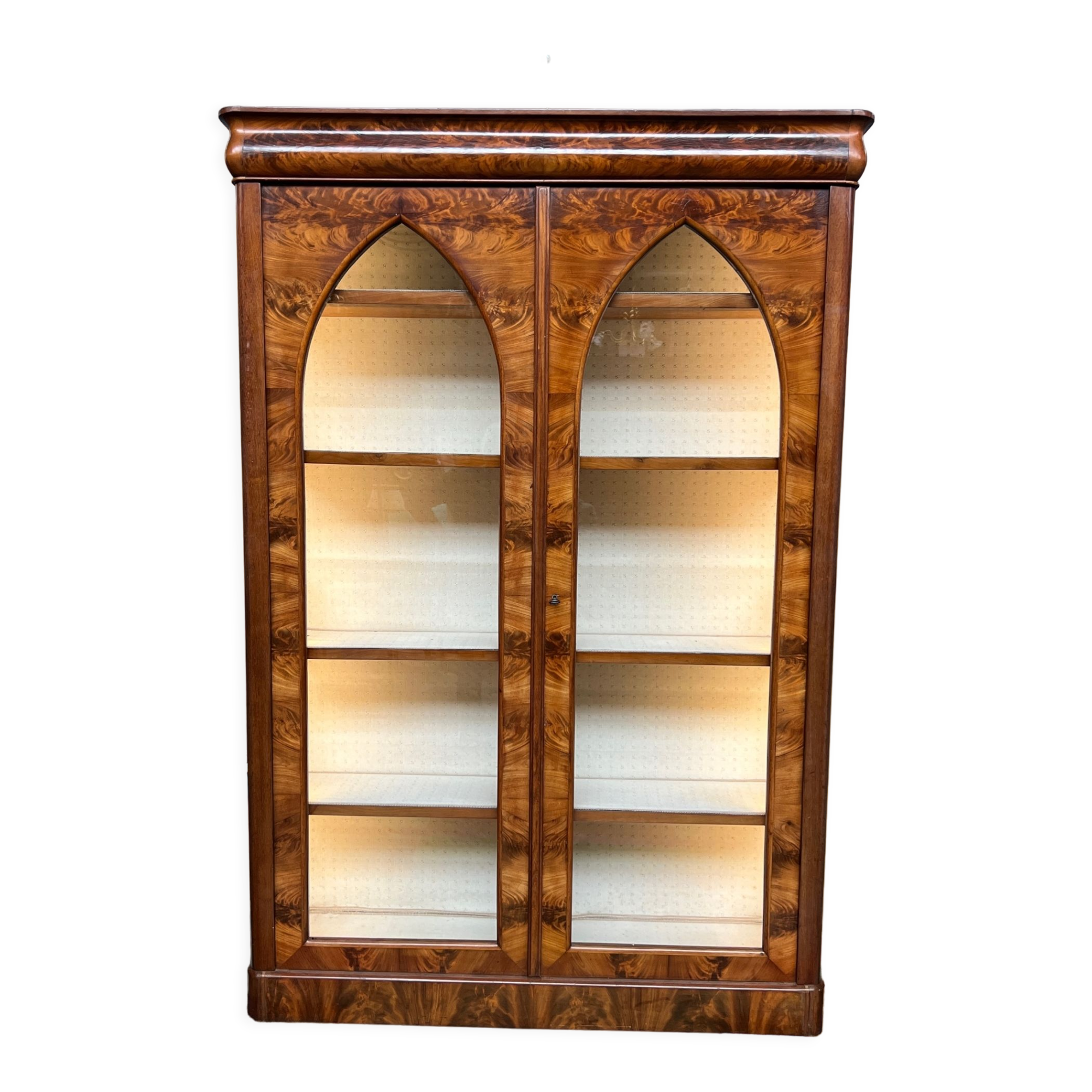 Vitrine de style empire