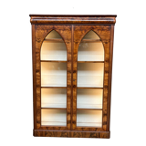 Vitrine de style empire