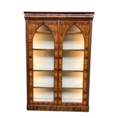 Vitrine de style empire