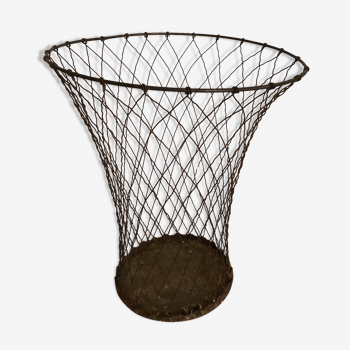 Braided wire paper basket