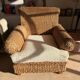 Fauteuil d’exception en jacinthe d’eau – coloris antique – pièce rare