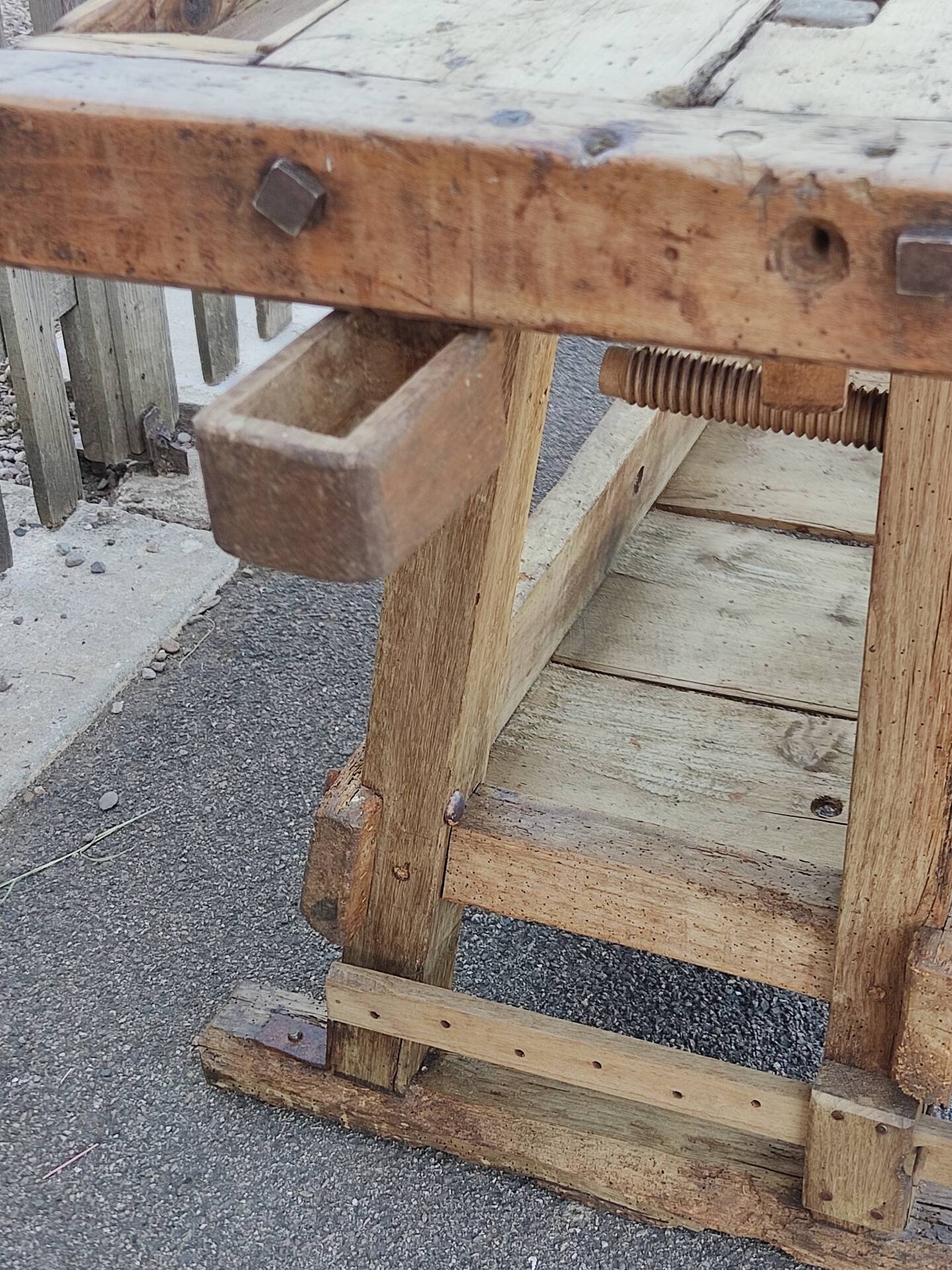 Small workshop bench