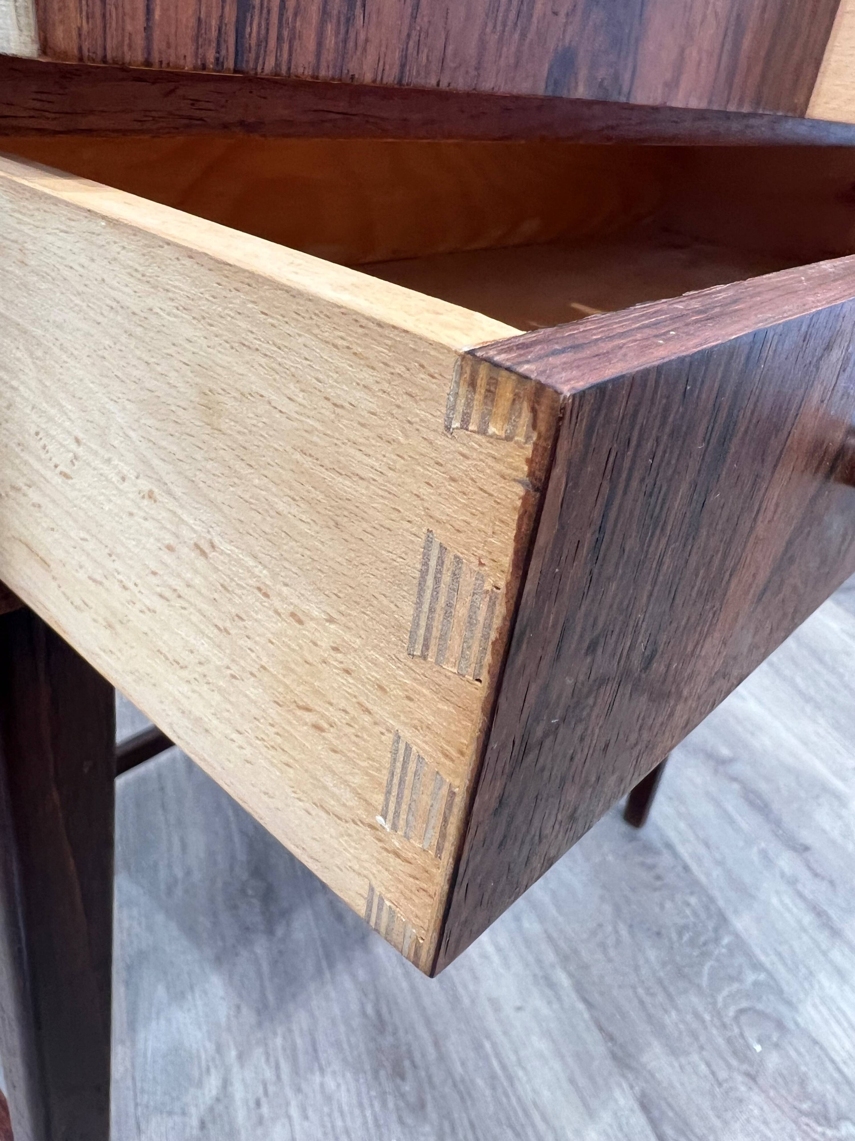 3-drawer commode in Rio rosewood, origin Denmark.