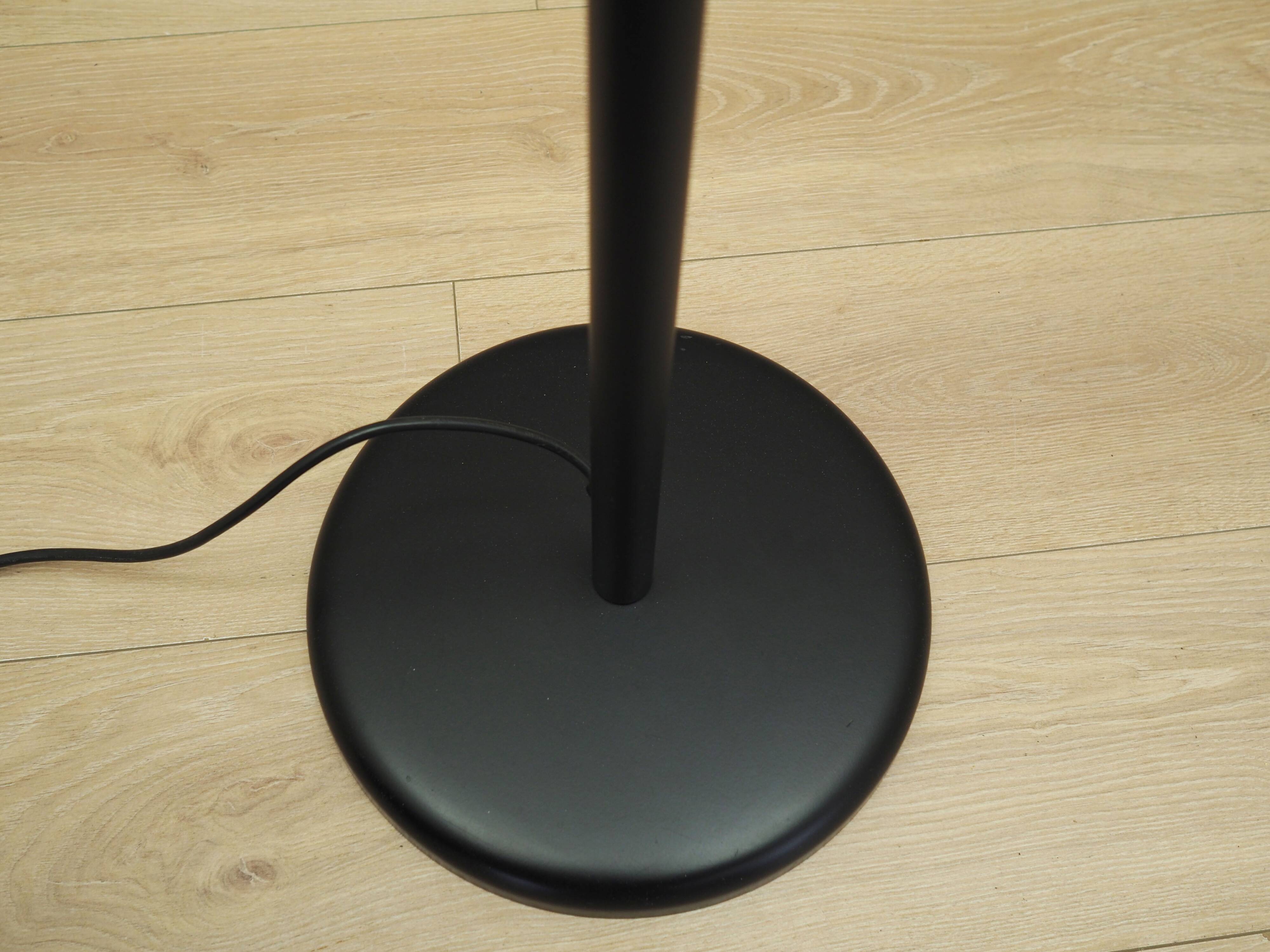 Floor lamp, Italian design, 1970s, production: Italy