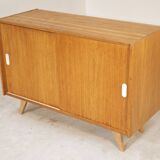 Sideboard, storage unit U-452 dub by Jiri Jiroutek for Interier Praha 1960