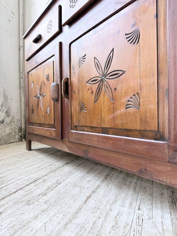 Meuble de rangement confiturier art populaire savoyard 1950