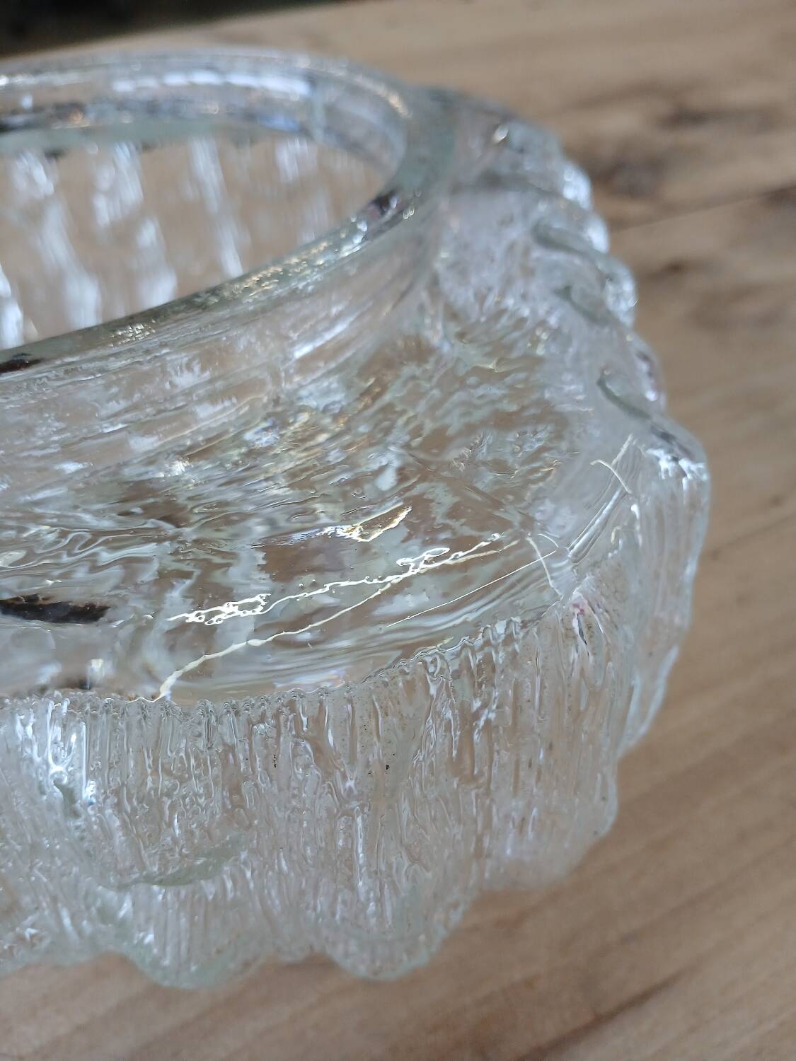 Antique wall/ceiling light in molded glass