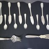 200 pieces of Russian silverware (spoons, forks and knives).