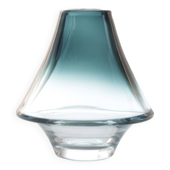 Scandinavian brown glass vase Lennart Andersson for Gullaskruf
