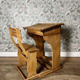 Children's desk with retractable chair