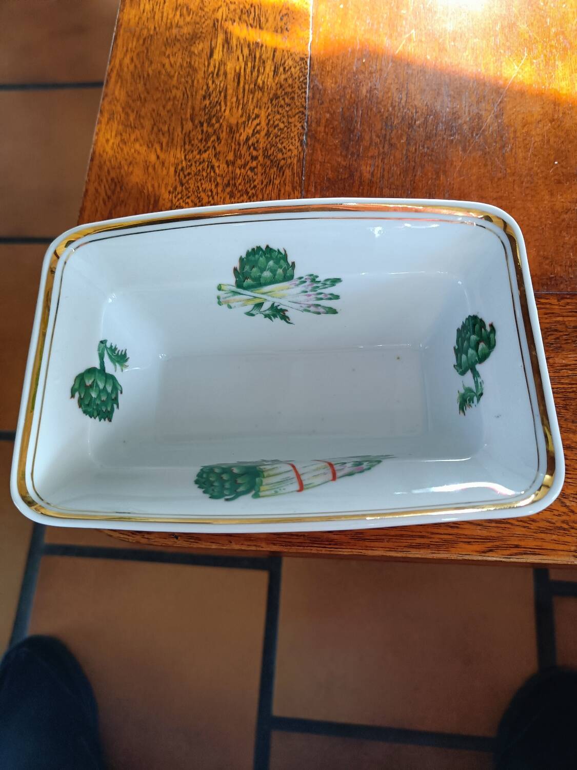 Saucière porcelaine dure