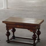 Extendable oak table with marquetry, Baroque, Danish cabinetmaker, 19th century.