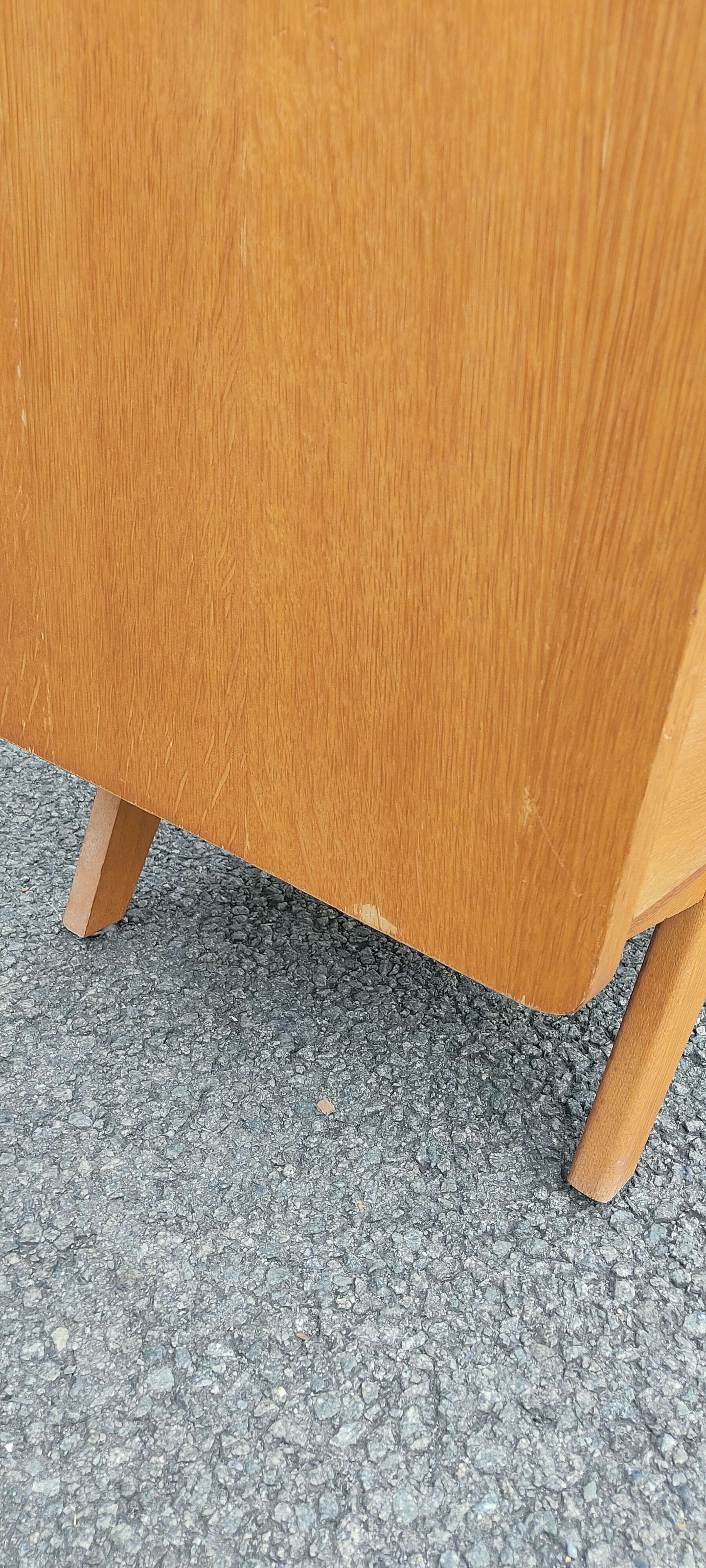 Vintage chest of drawers