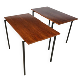 Tables d'appoint empilables en noyer et acier minimalistes, années 1960, ensemble de 2
