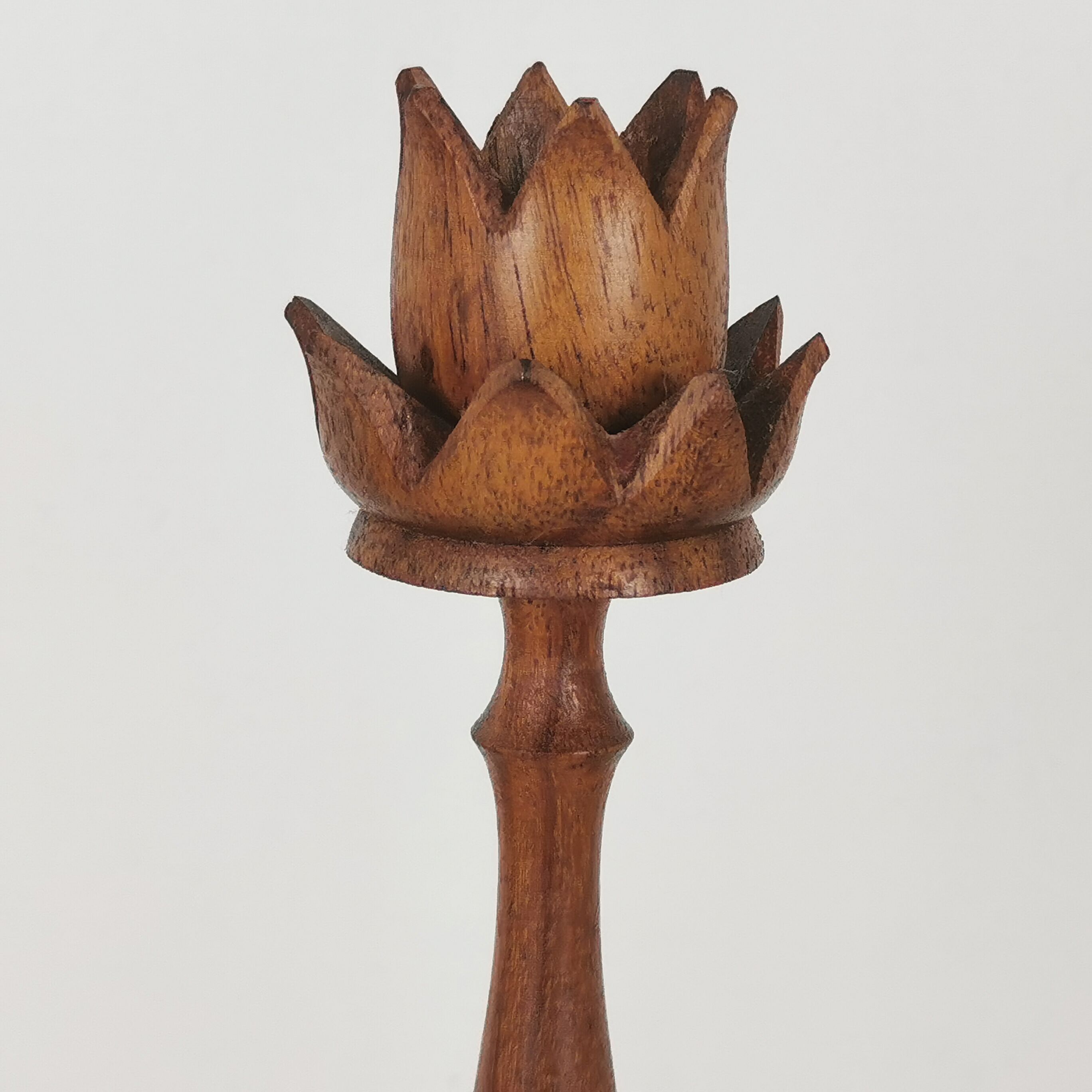 Bougeoir en bois