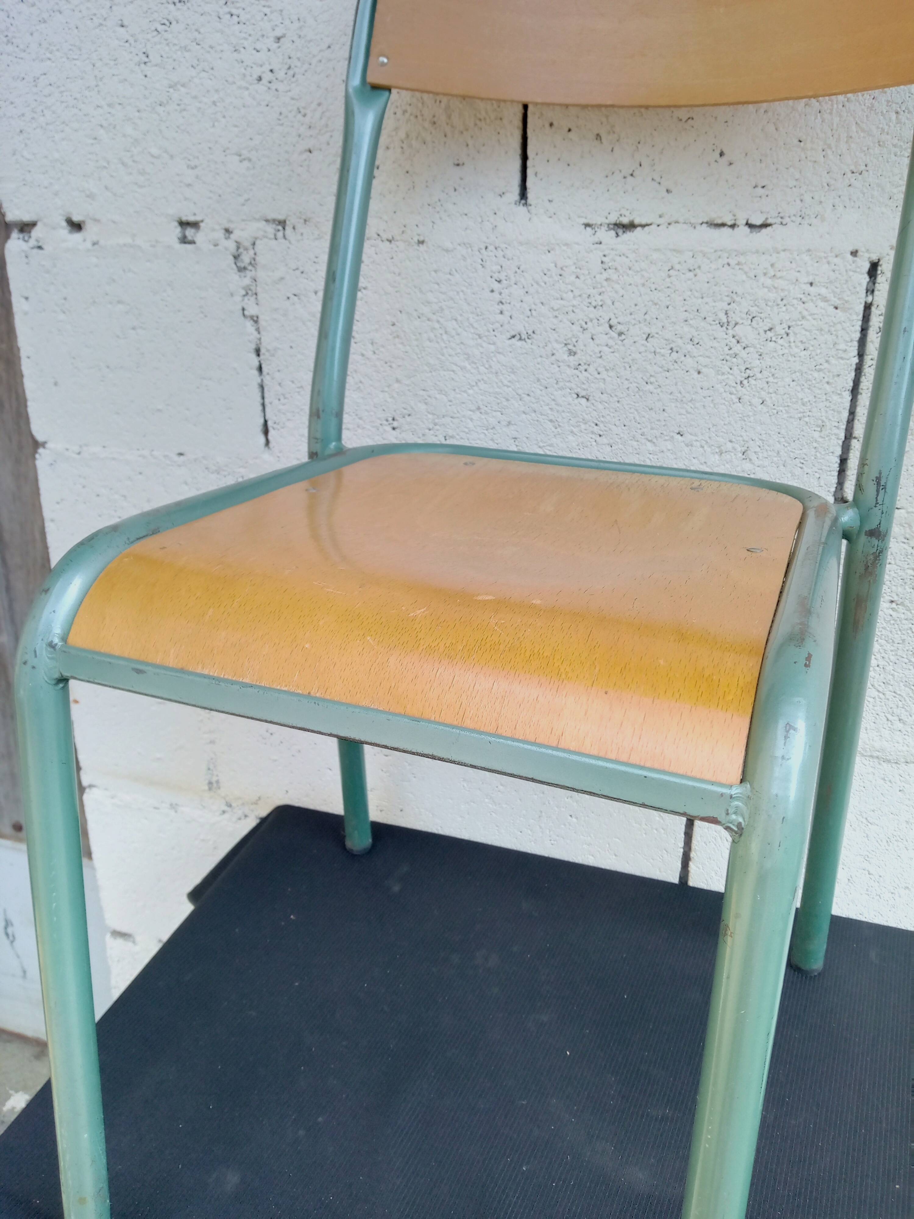 Set of 4 wood and metal chairs