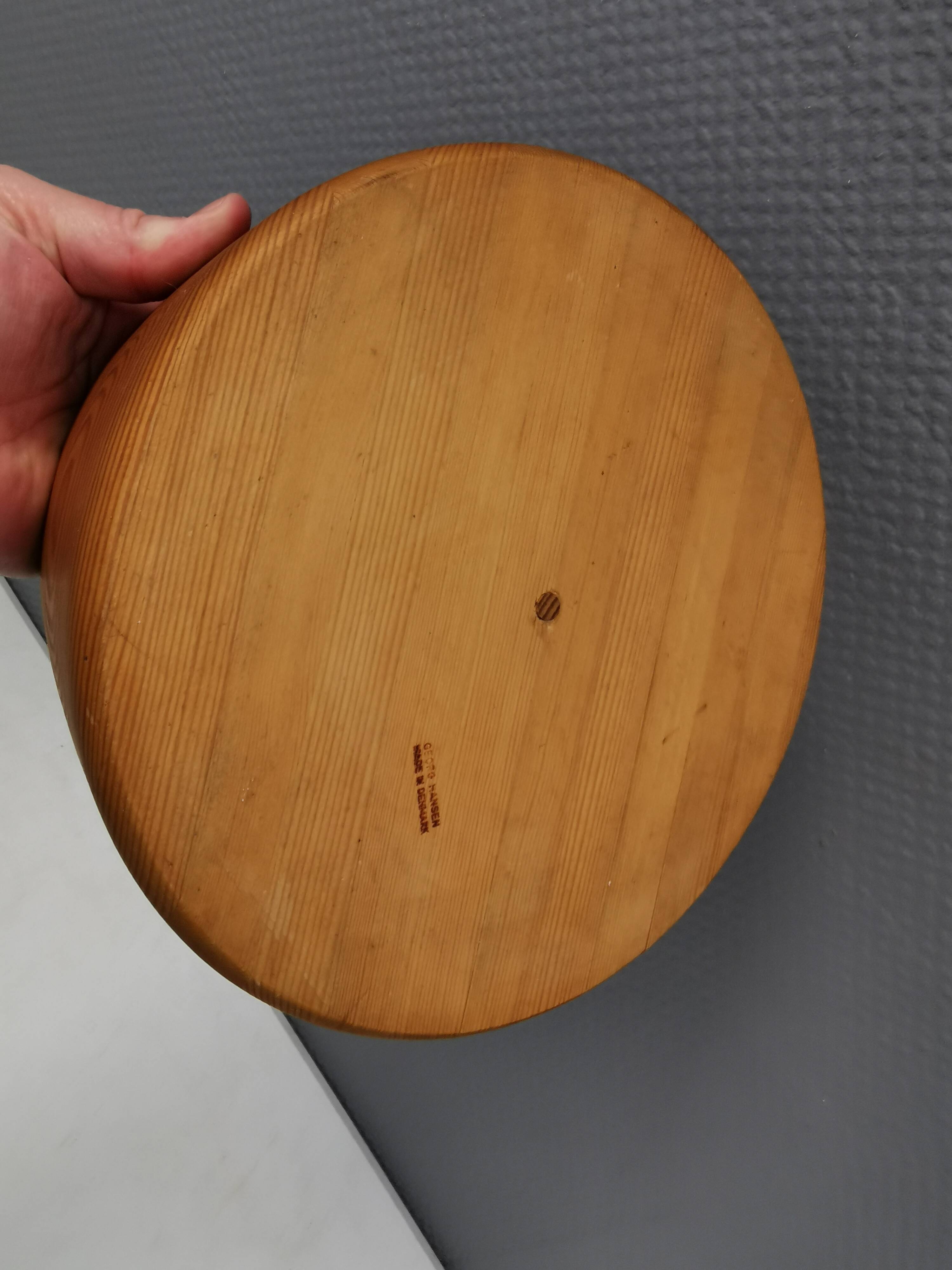 Danish bowl in turned wood 1970s