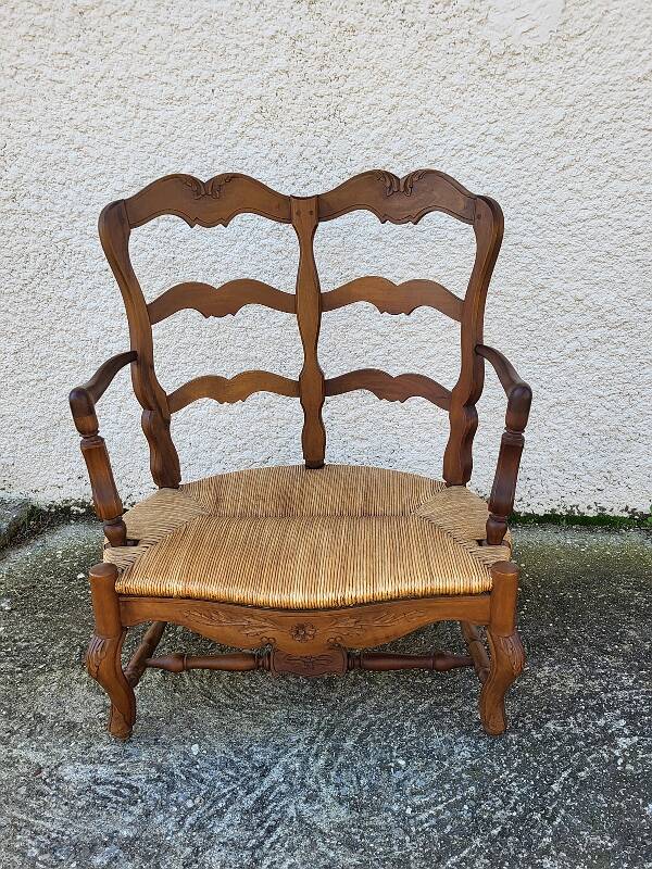 Provencal double armchair with woven rush in walnut