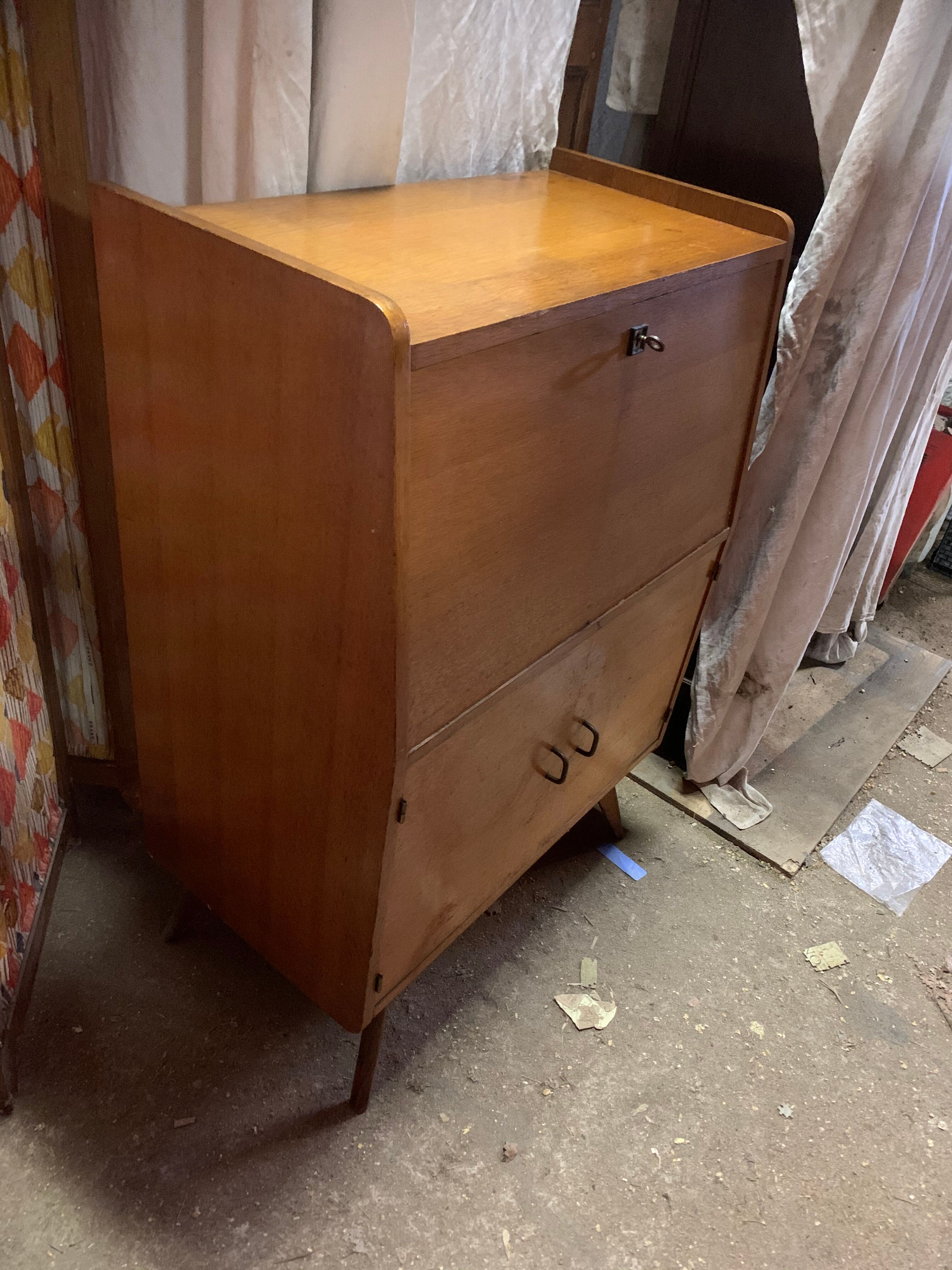 Scandinavian Secretary