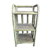 Small shelf console in green rattan