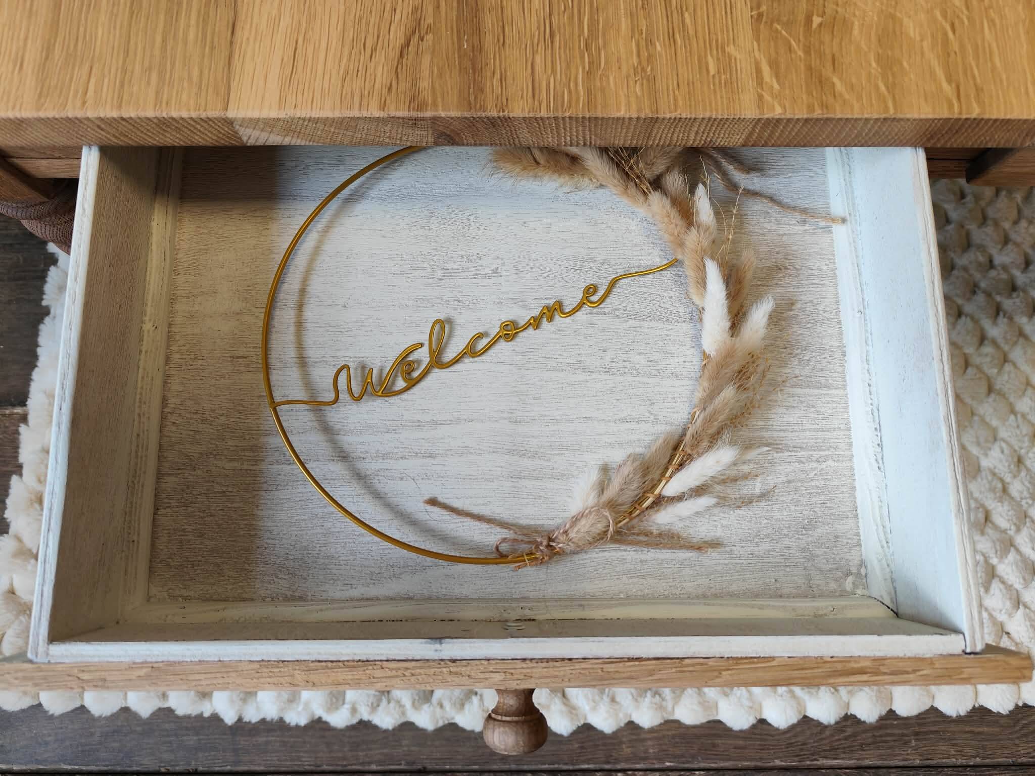 Farmhouse coffee table in oak