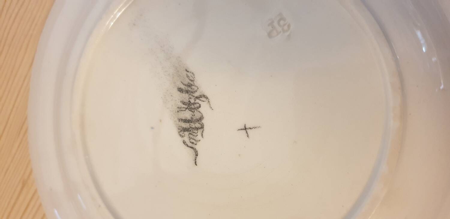 Four Louis XV plates from Sarreguemines