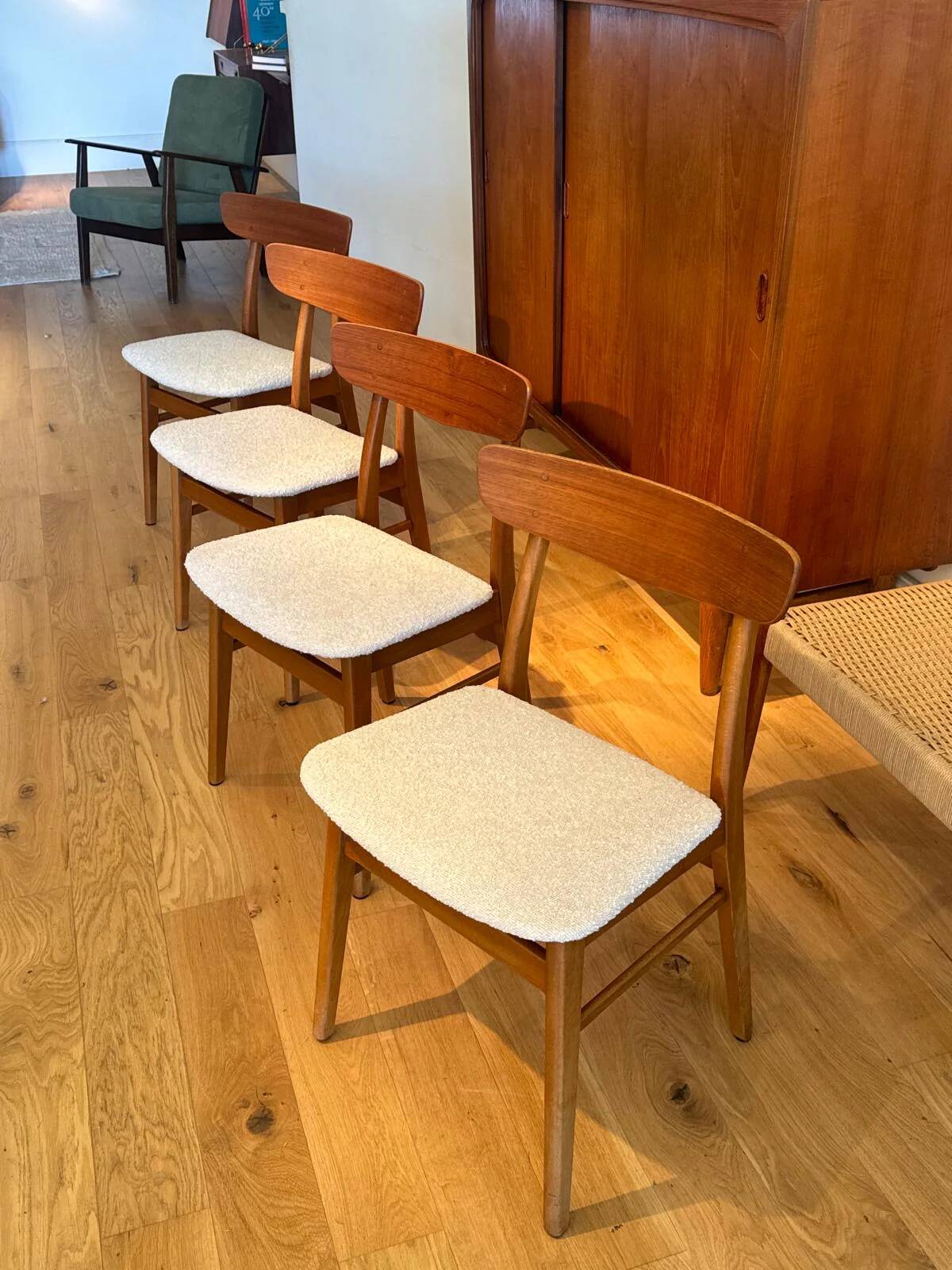 4 vintage Scandinavian "Freya" chairs in natural linen boucle.