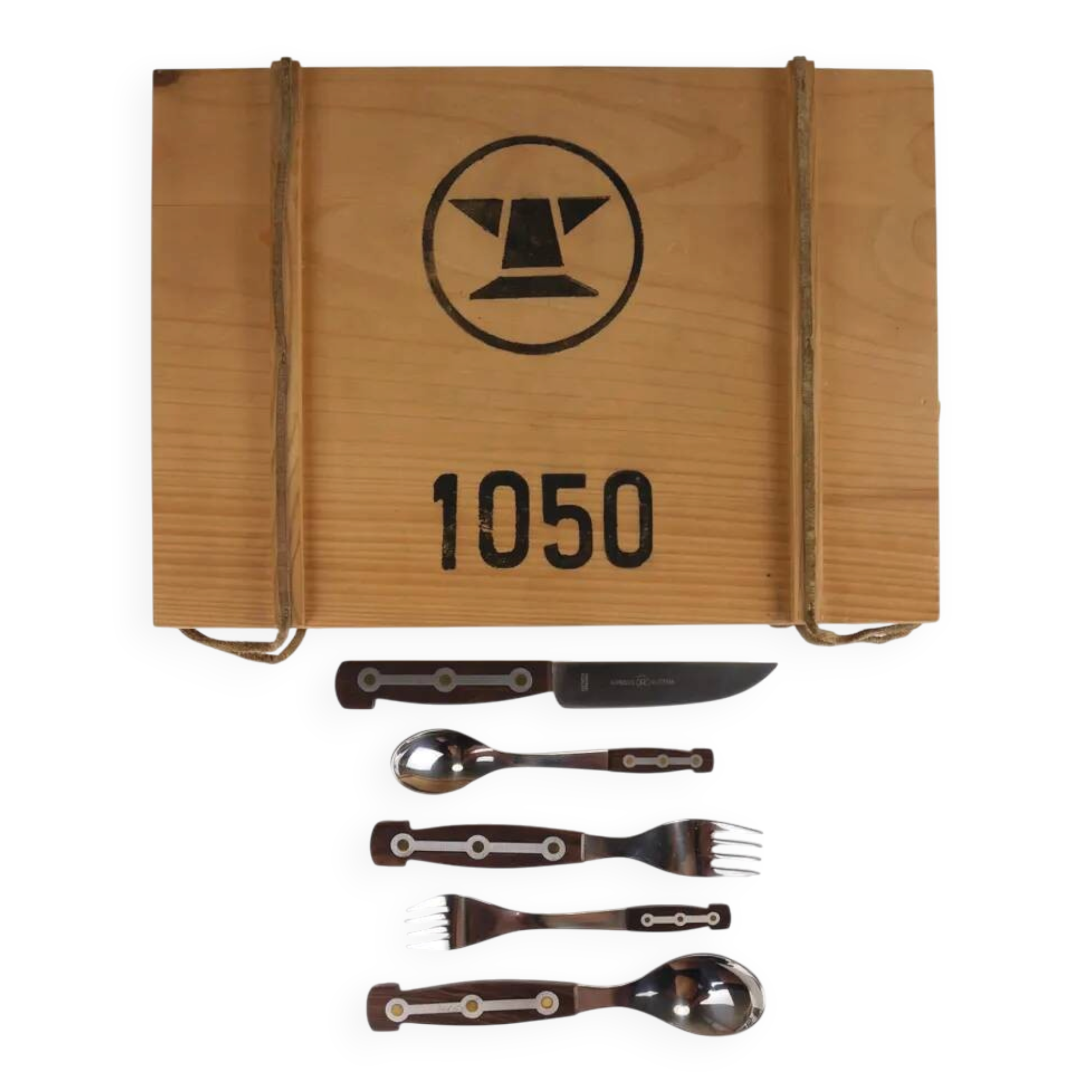 Unused Boxed Amboss 1050 Flatware, 32 Pieces / 6 Persons, Austria, 1950s