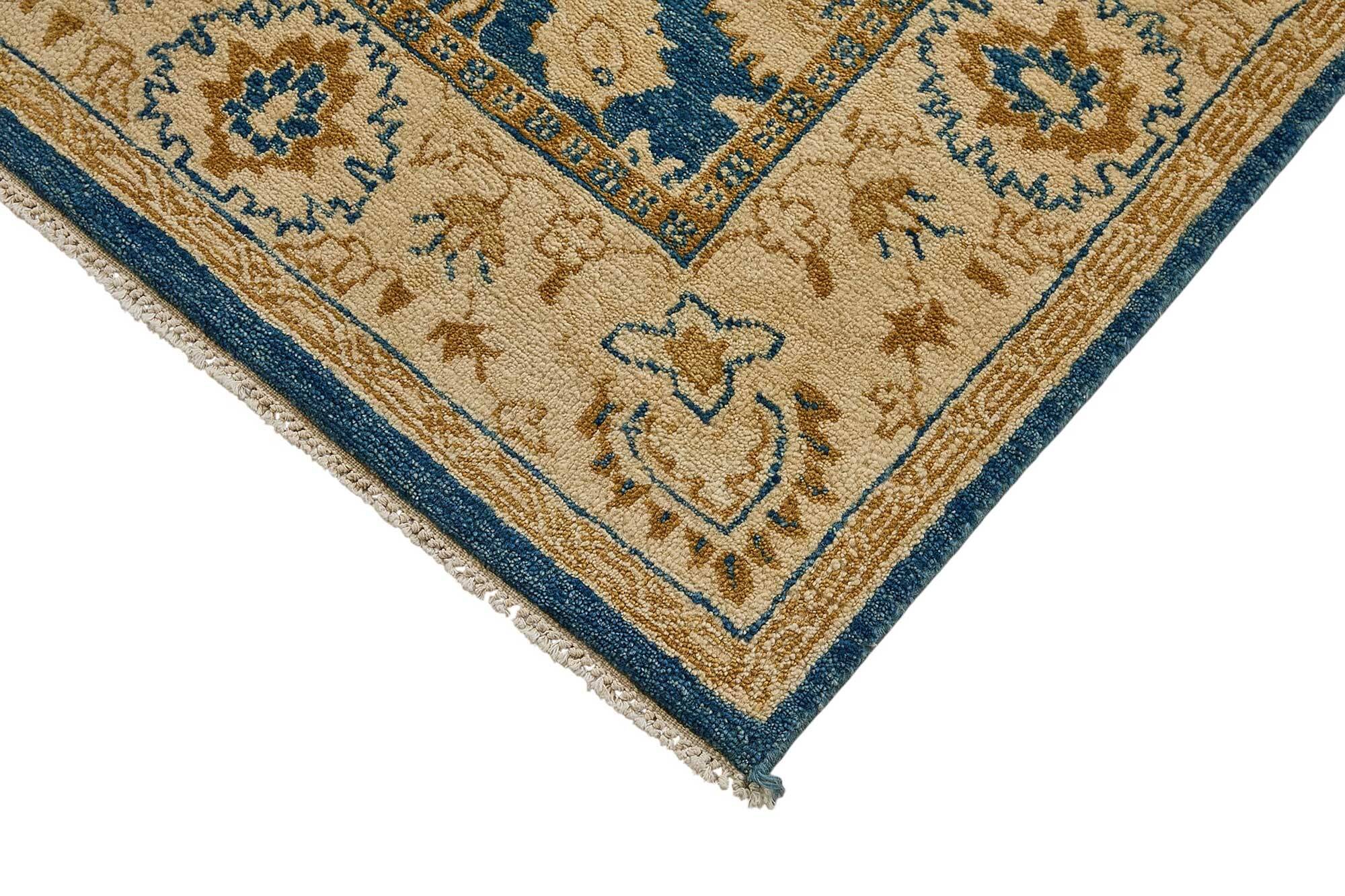 Turkish Handknotted Wool Oushak Rug 140 cm x 208 cm