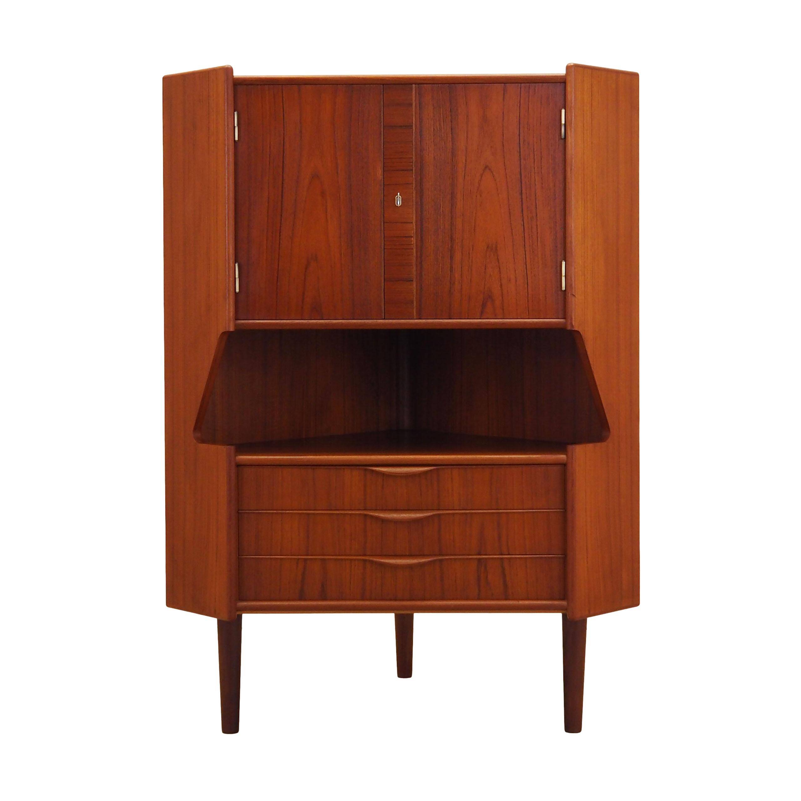 Teak corner cabinet, Danish design, 1970s, production: Denmark